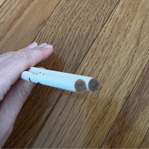 Set of Two (2) Vintage Garfield the Cat Pencils White Background Never Sharpened - Picture 9 of 9